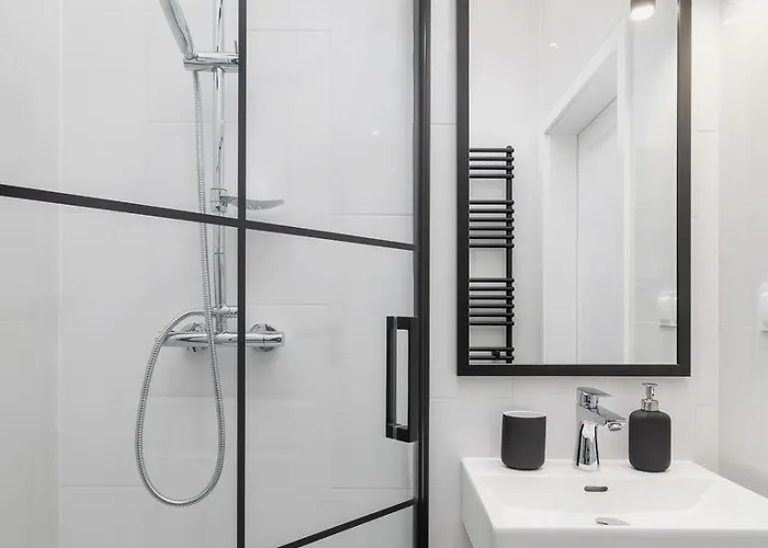 With Balcony - 41 Starowislna Street Apartment