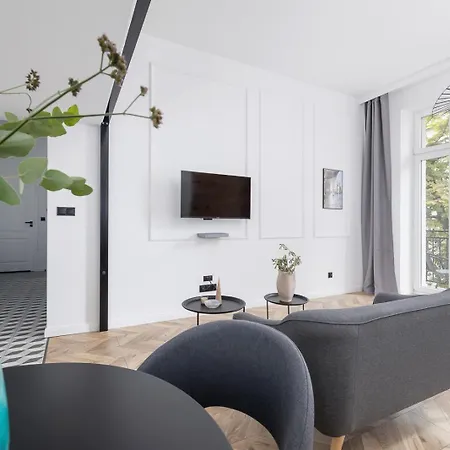 Apartment With Balcony - 41 Starowislna Street *