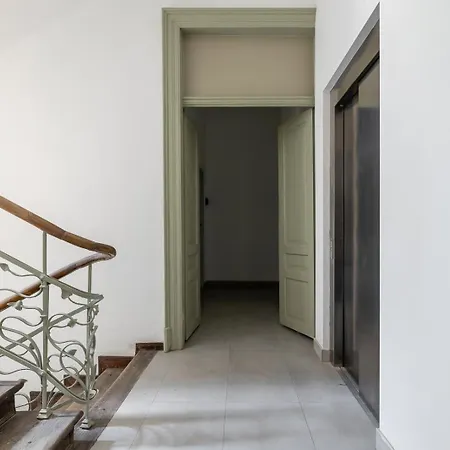 With Balcony - 41 Starowislna Street Apartment