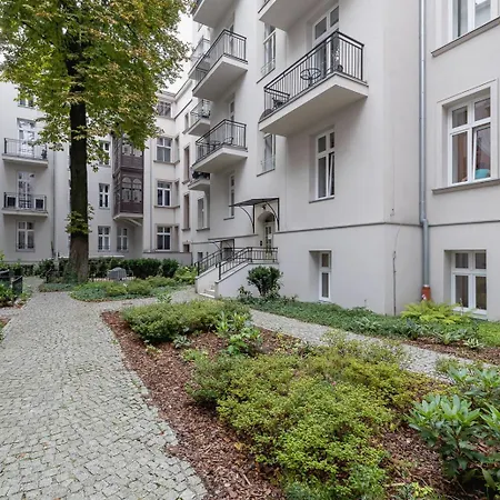 Bright Silver With Balcony - Old Town - By Square